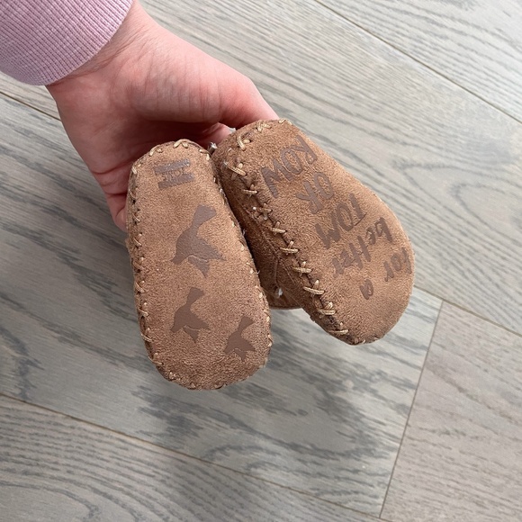 Toms Cuna Chestnut Baby Booties - Picture 8 of 12